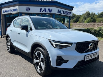 Used Volvo XC40 2025 for sale - 79360290: Photo