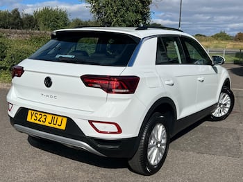 Used Volkswagen T-Roc 2023 for sale - 79644660: Photo