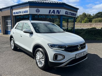 Used Volkswagen T-Roc 2023 for sale - 79644660: Photo