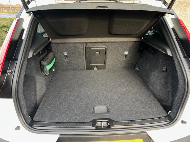 Used Volvo XC40 2022 for sale - 76669916: Photo 22