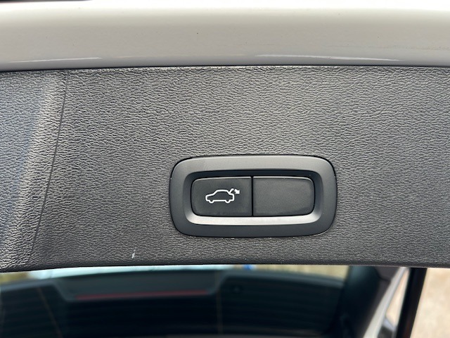 Used Volvo XC40 2022 for sale - 76669916: Photo 23