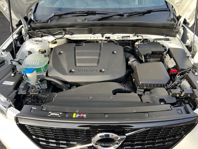 Used Volvo XC40 2022 for sale - 76669916: Photo 30