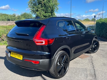 Used Volvo XC40 2026 for sale - 79277898: Photo