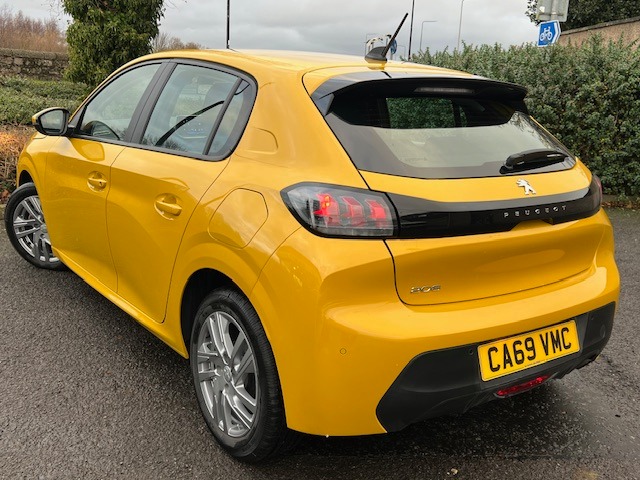Used Peugeot 208 2020 for sale - 76785419: Photo 5