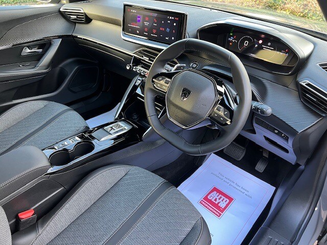 Used Peugeot 2008 2025 for sale - 76571299: Photo 11