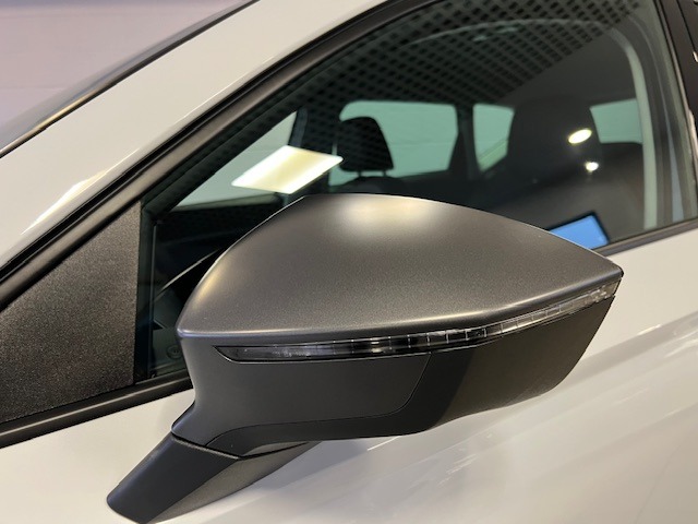 Used SEAT Ateca 2024 for sale - 77235689: Photo 30