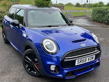 Used MINI Hatch 2019 for sale - 78571952: Photo