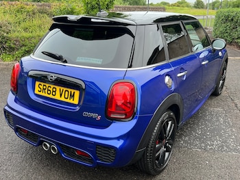 Used MINI Hatch 2019 for sale - 78571952: Photo