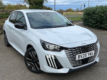 Peugeot - 208