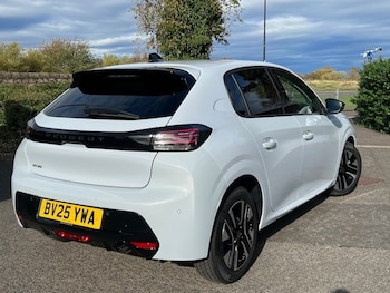 Used Peugeot 208 2025 for sale - 76212210: Photo