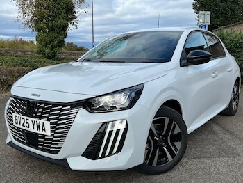 Used Peugeot 208 2025 for sale - 76212210: Photo