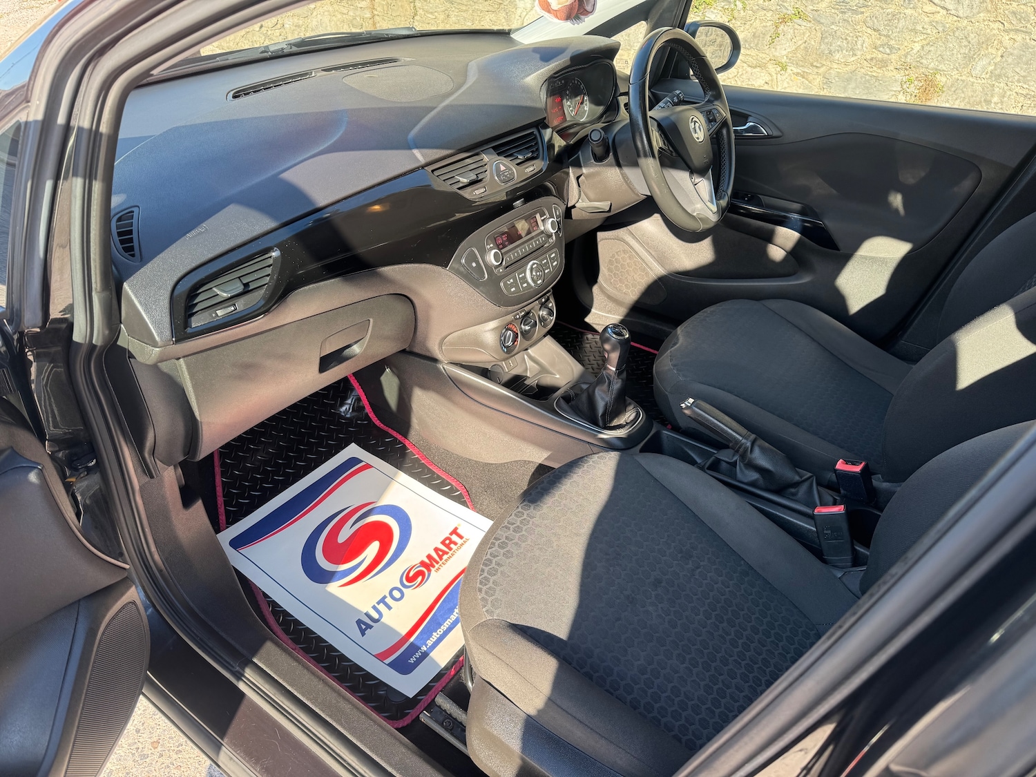 Used Vauxhall Corsa 2016 for sale - 76074860: Photo 27