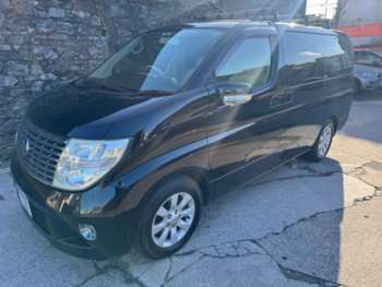 2017 (55) - 2.5 V6 petrol Automatic 8 seats