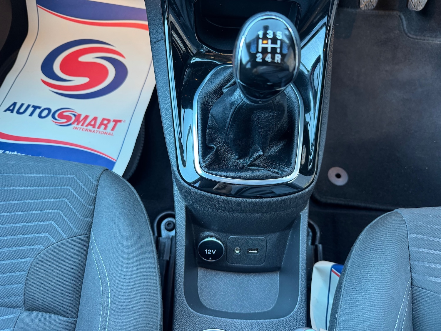 Used Ford Fiesta 2014 for sale - 76077144: Photo 13