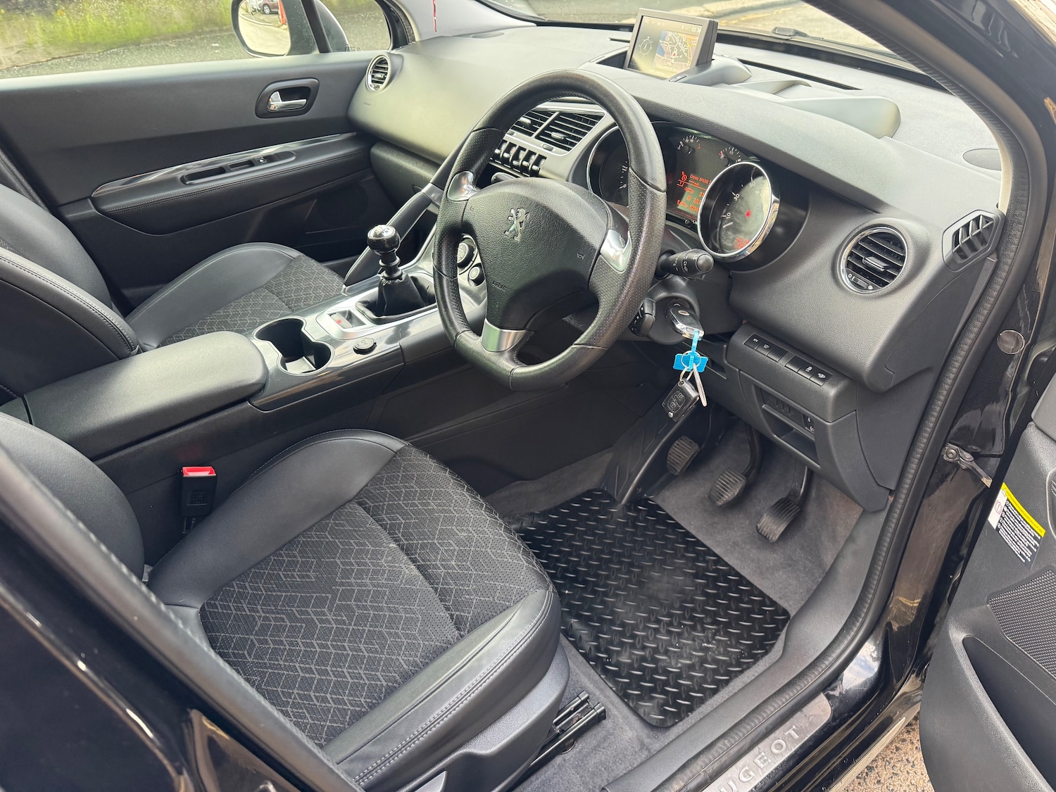 Used Peugeot 3008 2016 for sale - 76961867: Photo 15