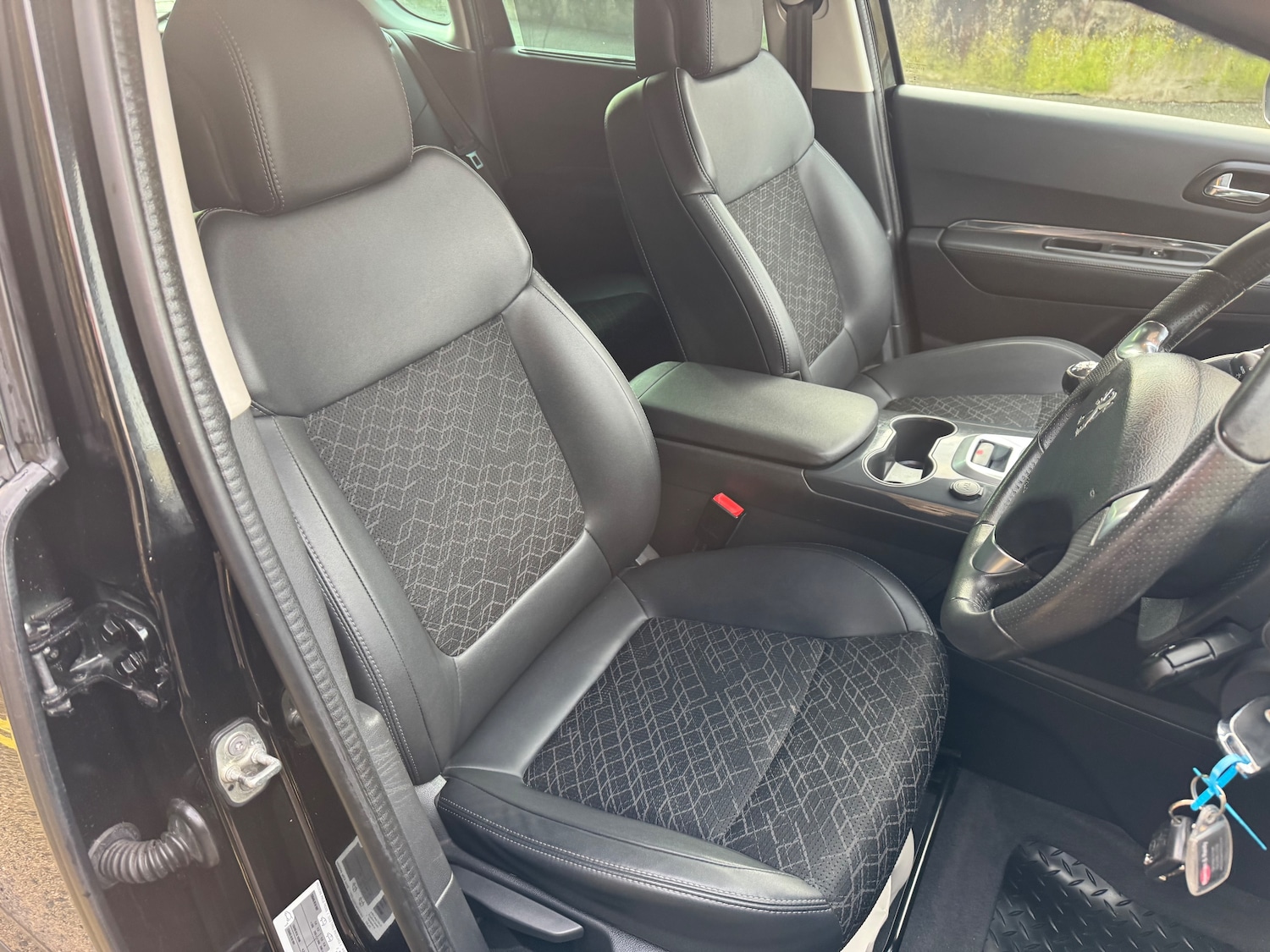 Used Peugeot 3008 2016 for sale - 76961867: Photo 16