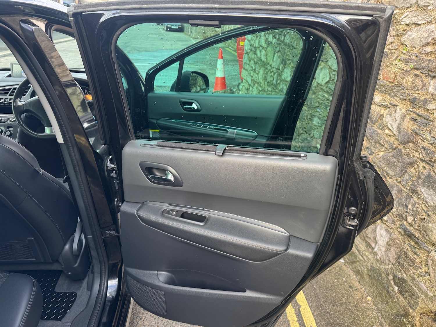 Used Peugeot 3008 2016 for sale - 76961867: Photo 20