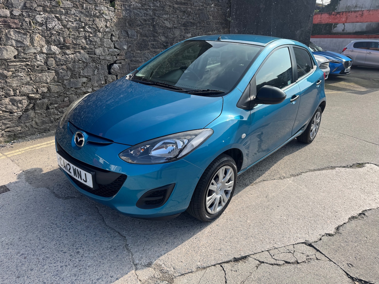 Used Mazda Mazda2 2012 for sale - 77764199: Photo 2