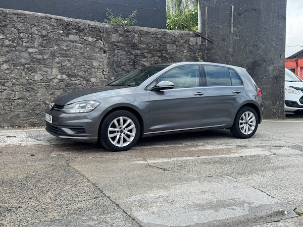 Used Volkswagen Golf 2017 for sale - 74961762: Photo 1