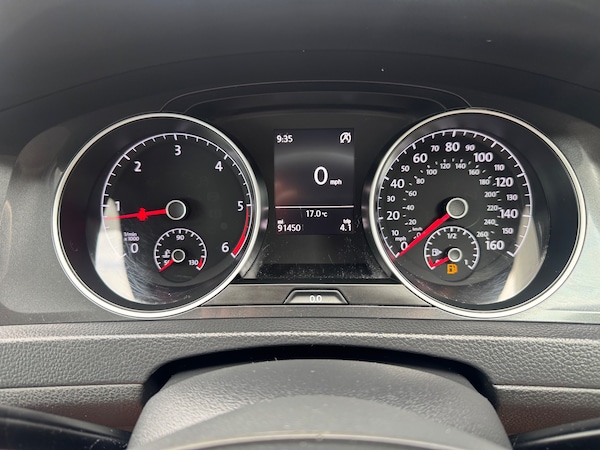 Used Volkswagen Golf 2017 for sale - 74961762: Photo 9