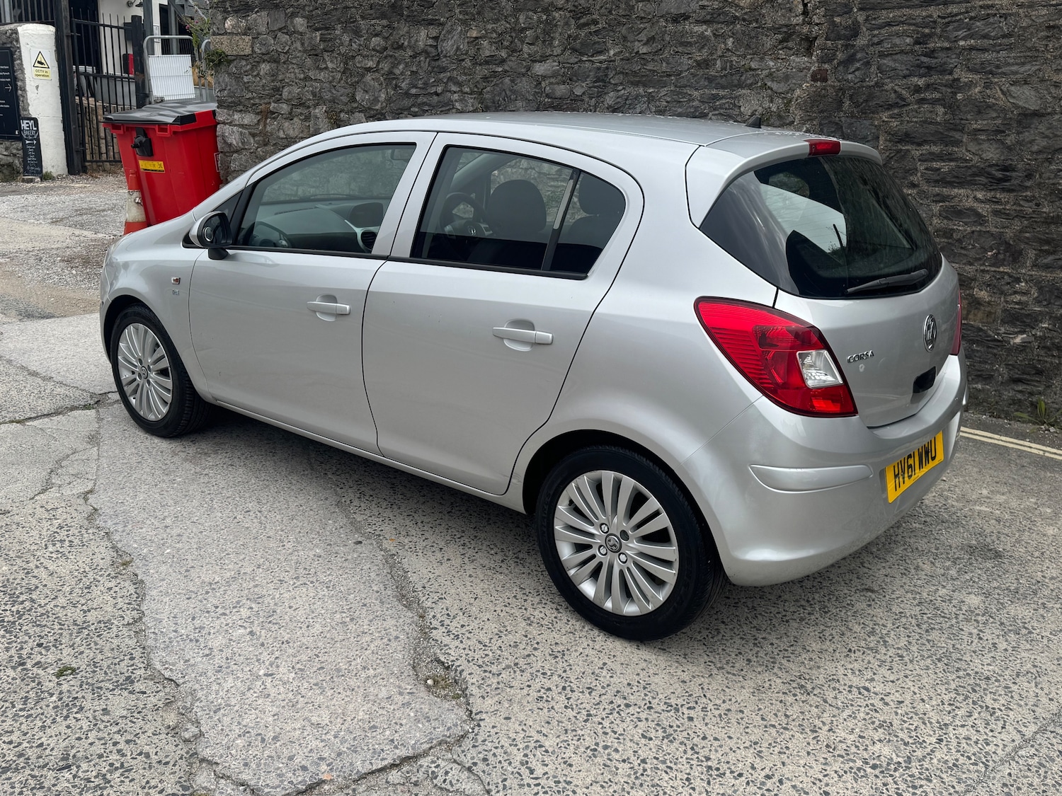 Vehicle 6