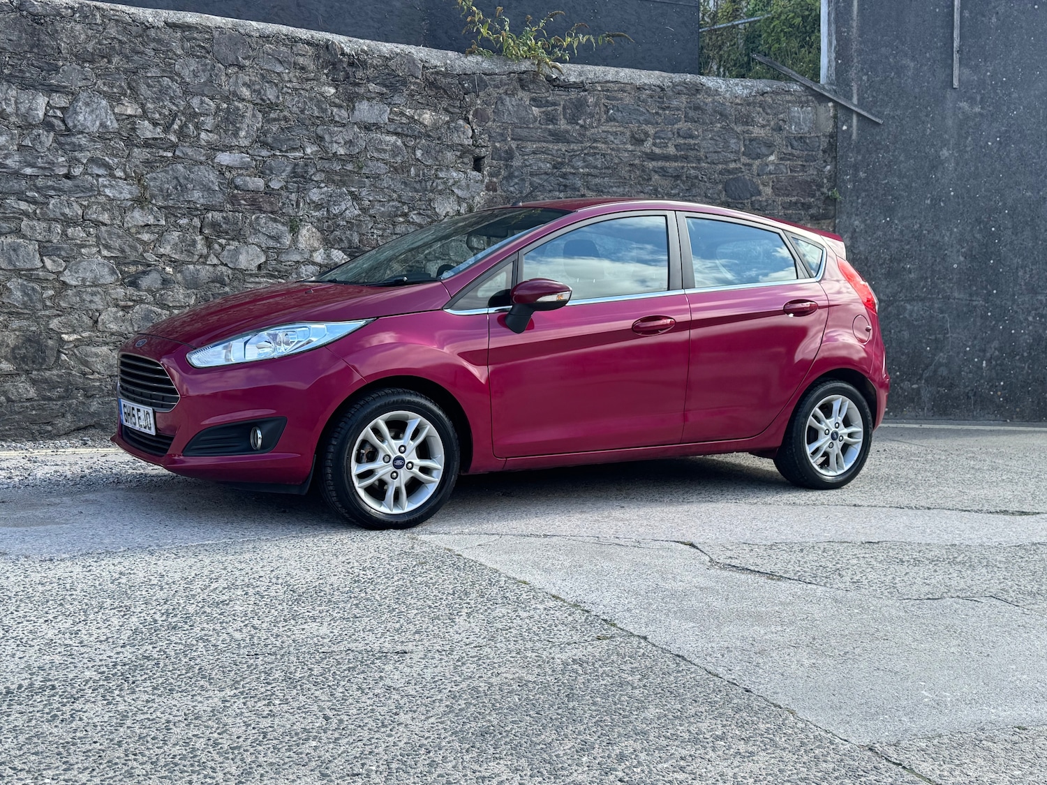 Used Ford Fiesta 2015 for sale - 76224968: Photo 1