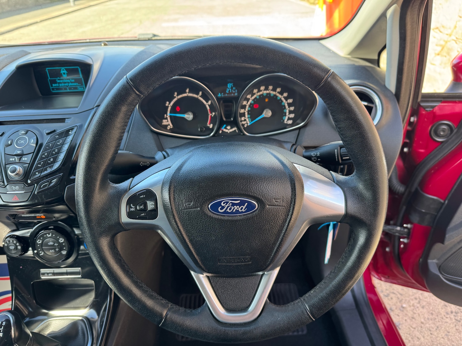 Used Ford Fiesta 2015 for sale - 76224968: Photo 10