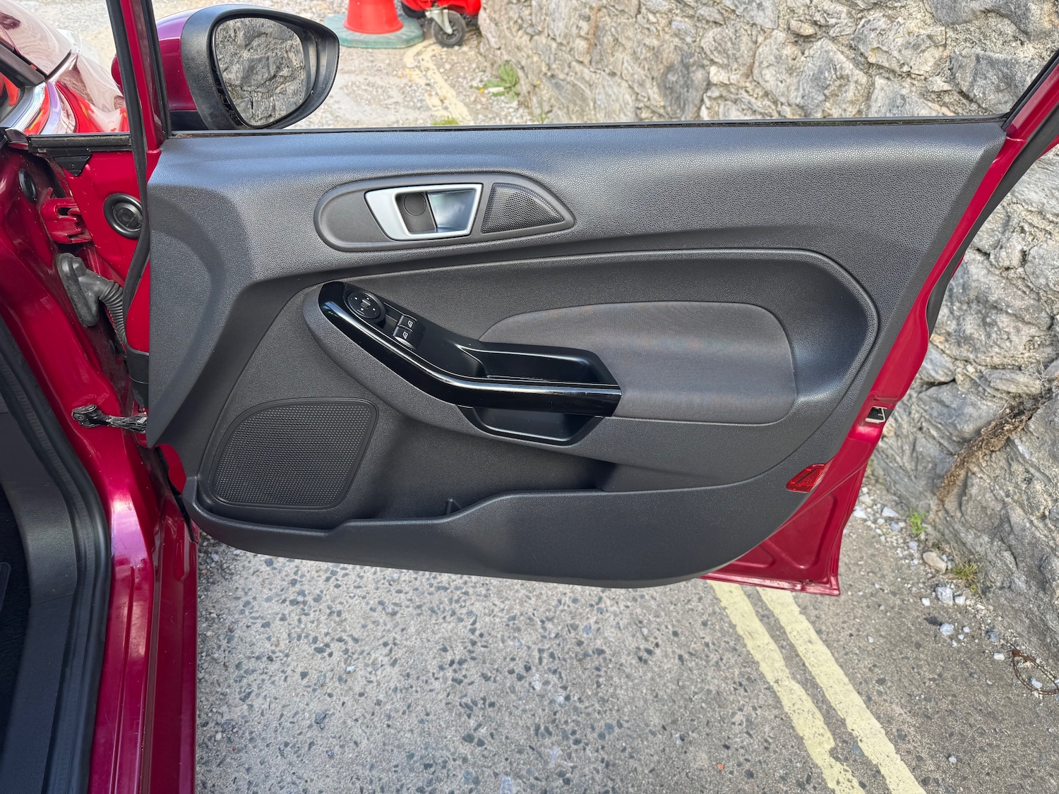 Used Ford Fiesta 2015 for sale - 76224968: Photo 18