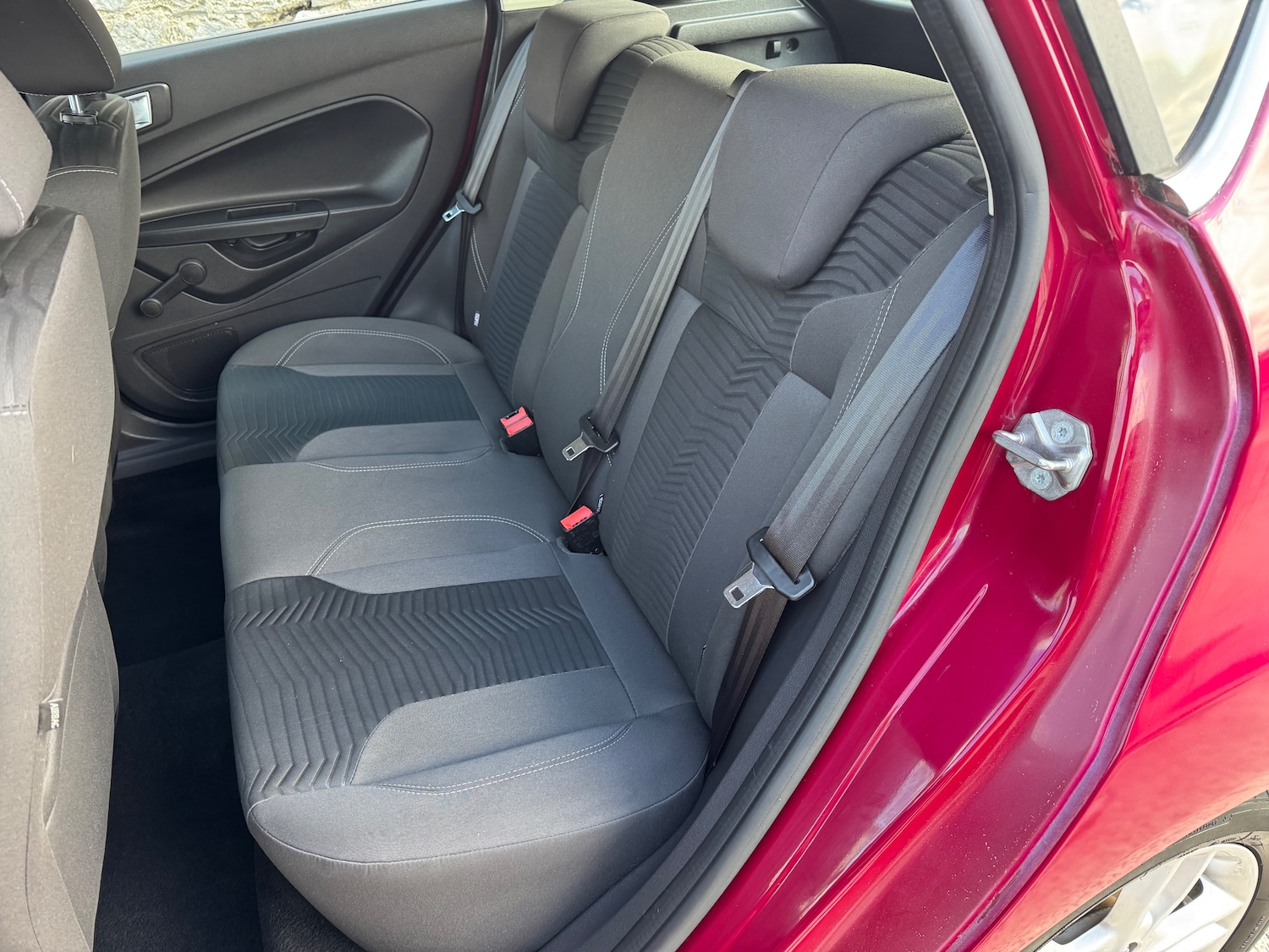 Used Ford Fiesta 2015 for sale - 76224968: Photo 24