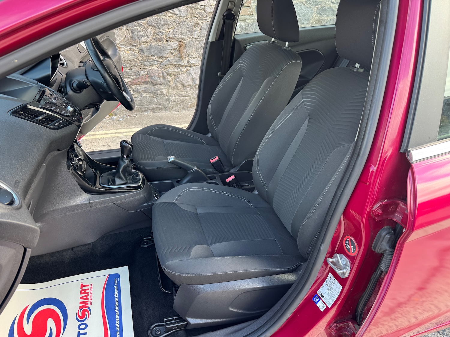 Used Ford Fiesta 2015 for sale - 76224968: Photo 26