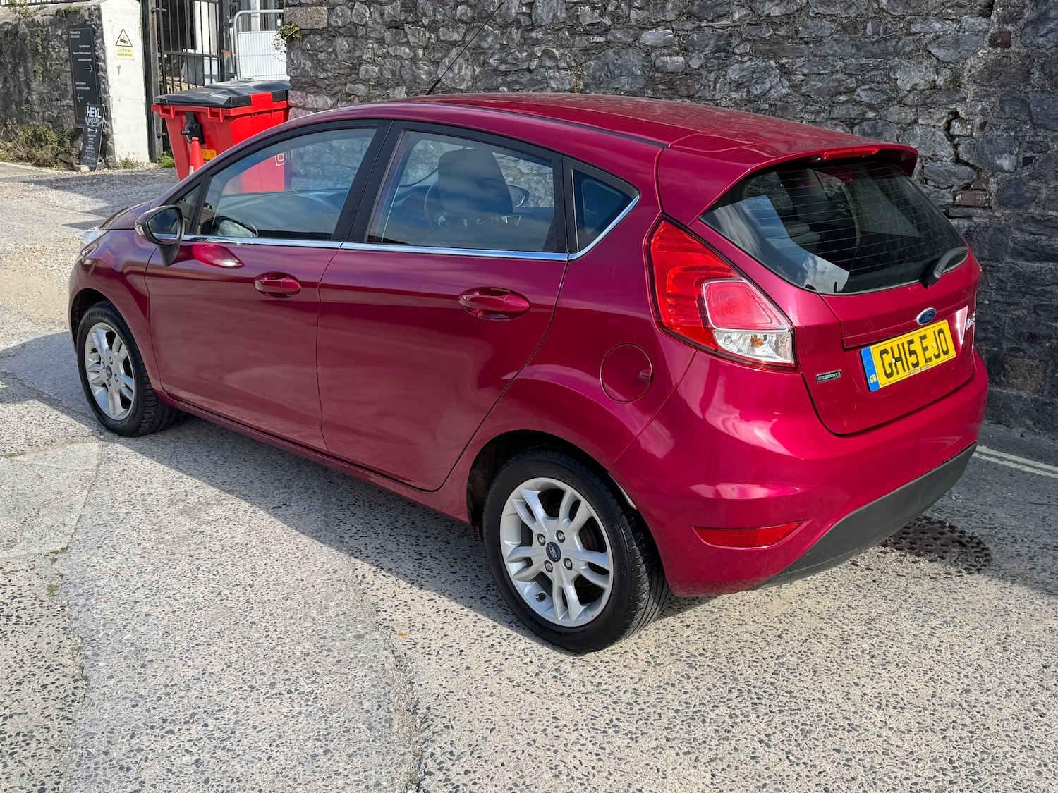 Used Ford Fiesta 2015 for sale - 76224968: Photo 6