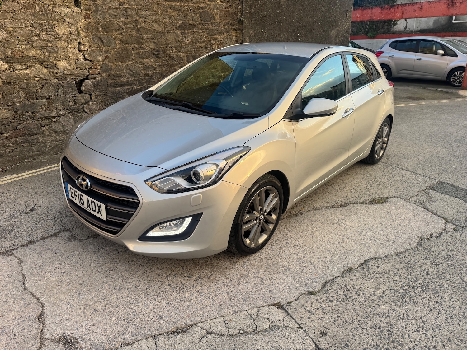 Used Hyundai i30 2016 for sale - 76635058: Photo 2