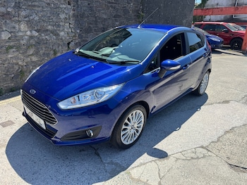 Used Ford Fiesta 2015 for sale - 75222817: Photo