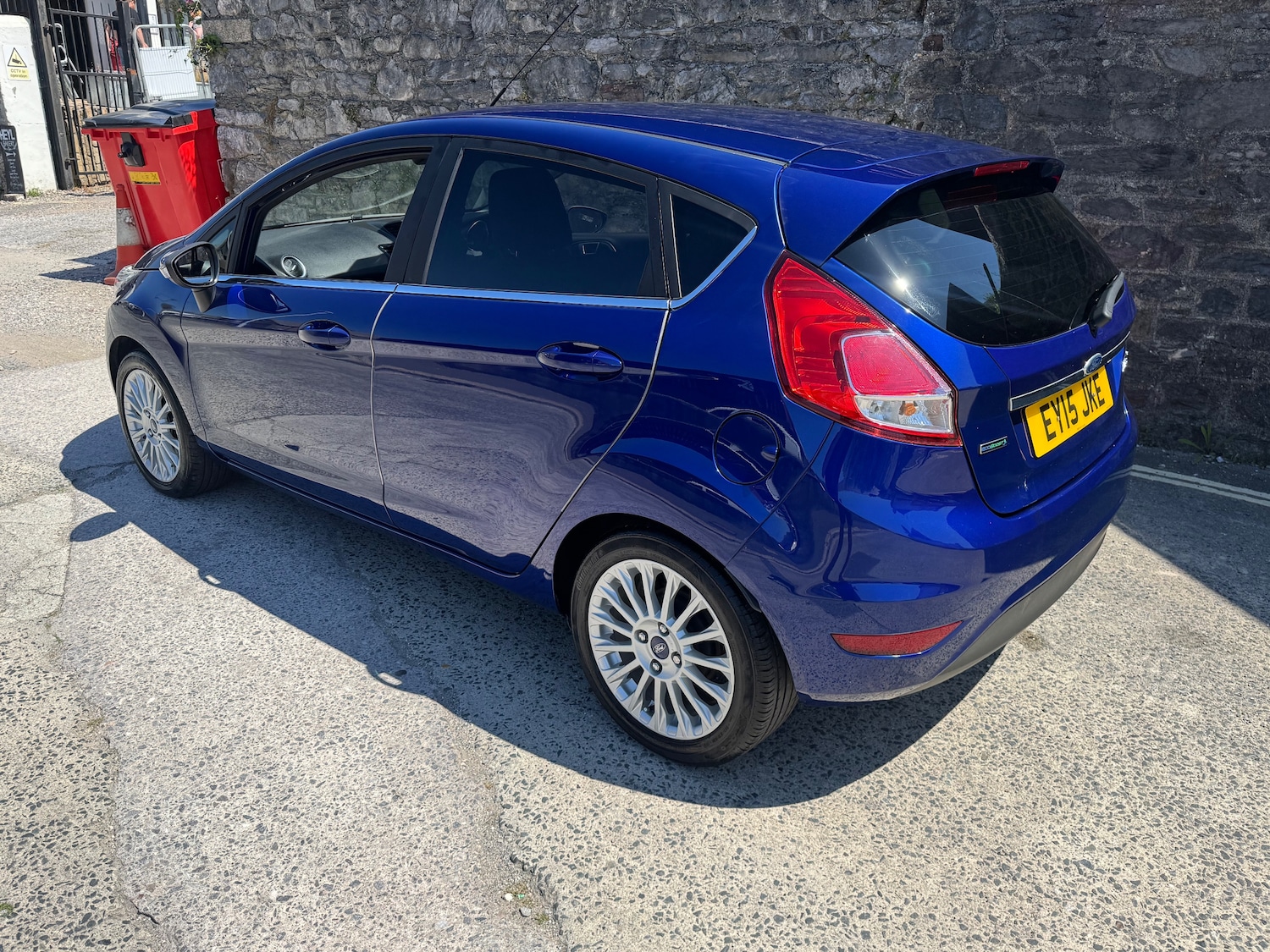 Vehicle 6