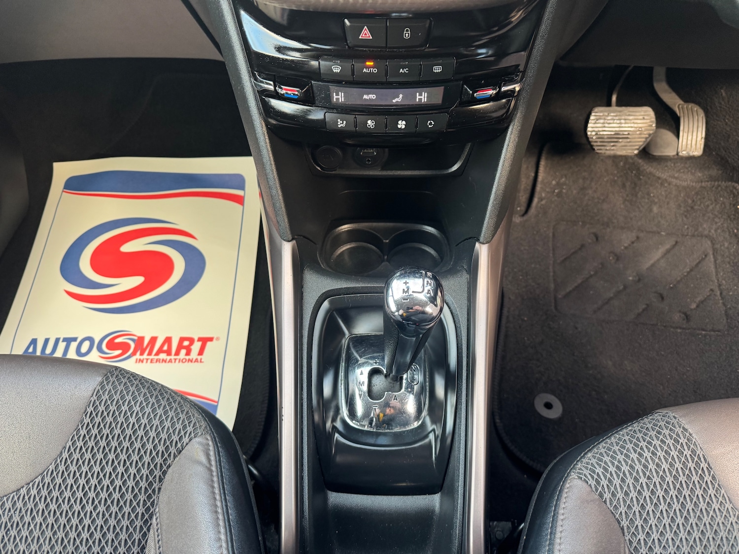 Used Peugeot 2008 2014 for sale - 76792445: Photo 14