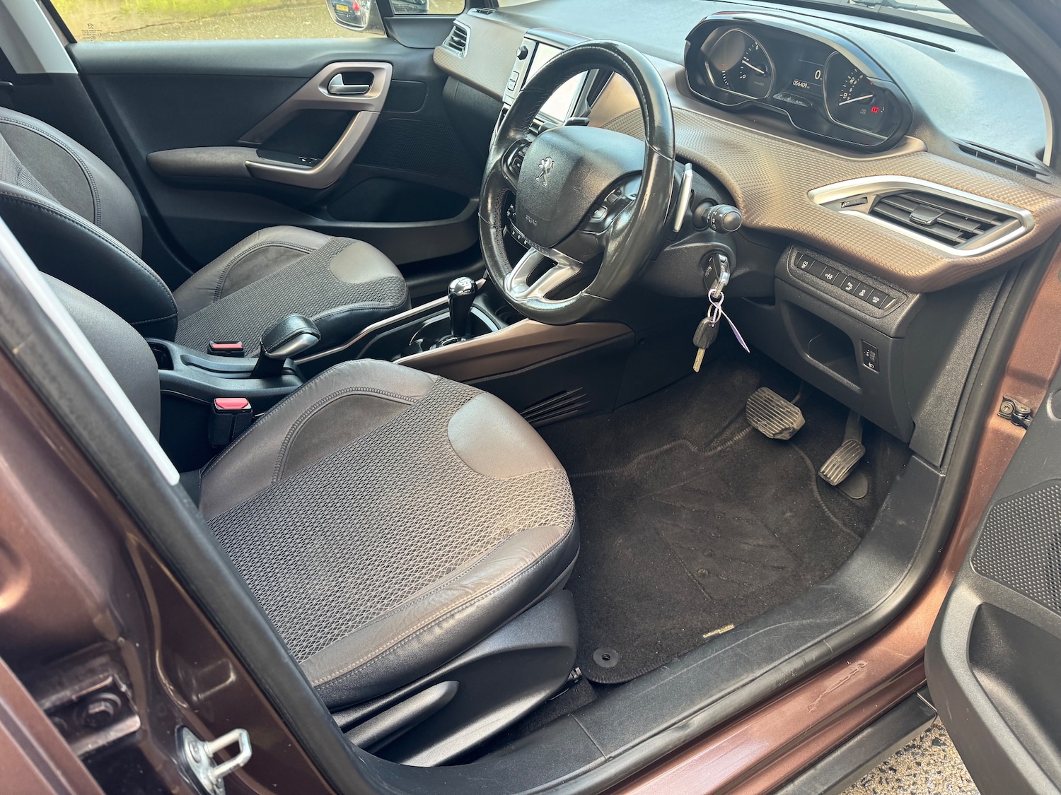 Used Peugeot 2008 2014 for sale - 76792445: Photo 17