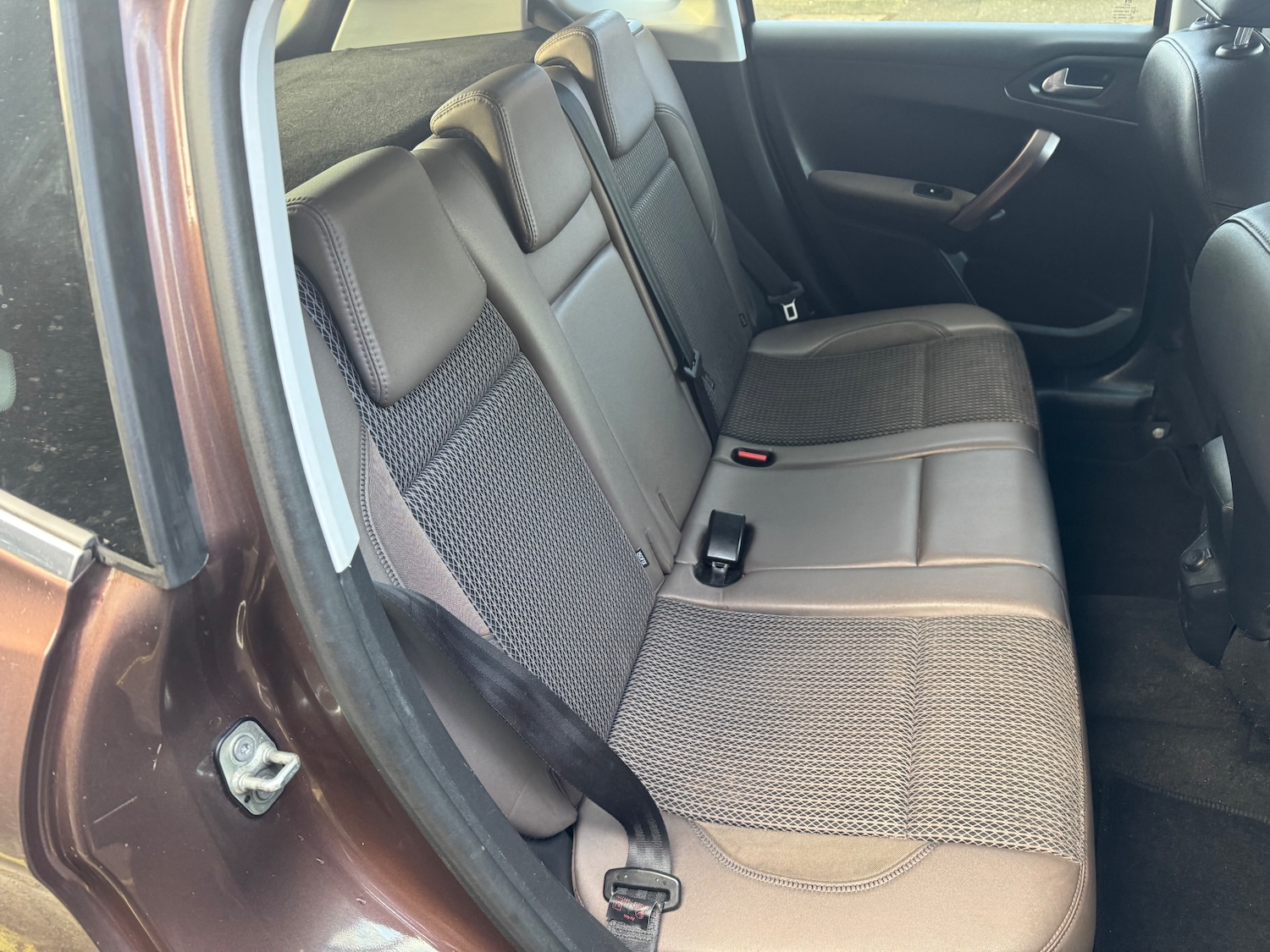 Used Peugeot 2008 2014 for sale - 76792445: Photo 20