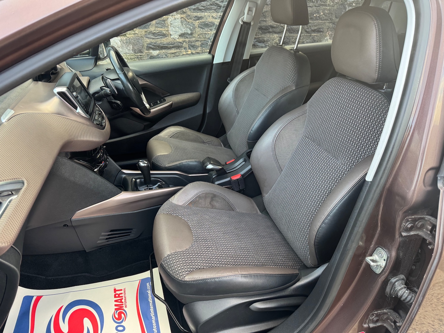 Used Peugeot 2008 2014 for sale - 76792445: Photo 27