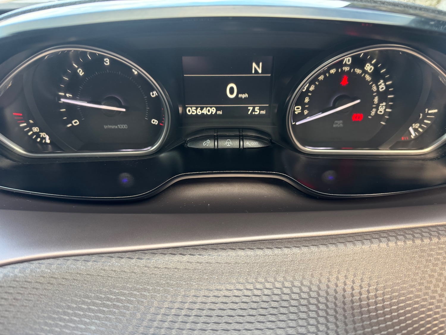 Used Peugeot 2008 2014 for sale - 76792445: Photo 9