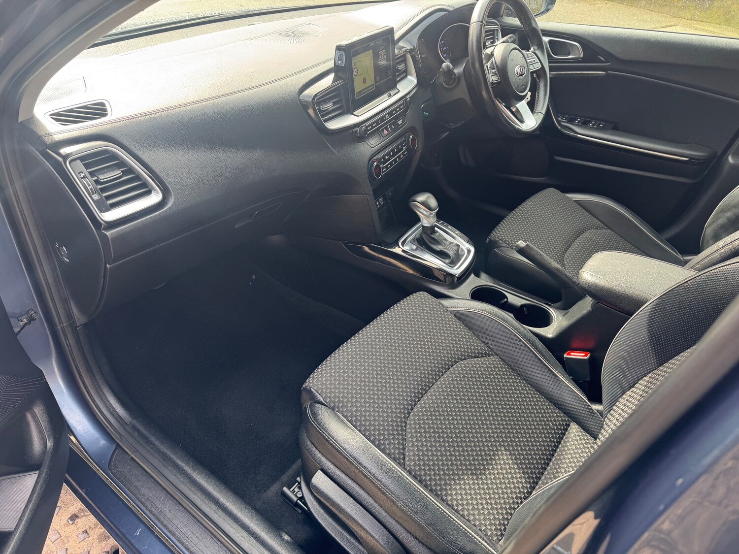 Used Kia Ceed for sale - 77878632: Photo 25