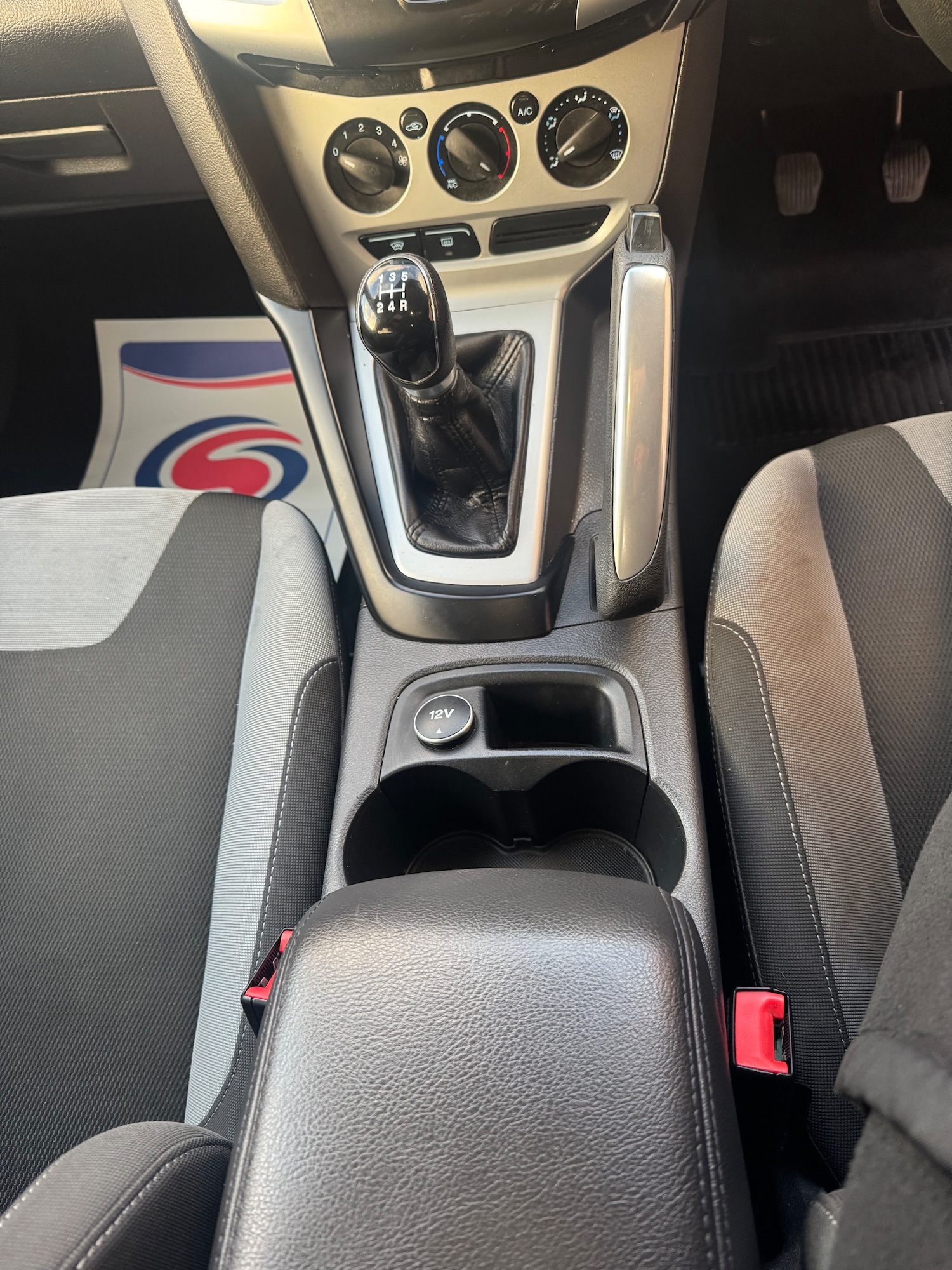 Used Ford Focus 2011 for sale - 76635056: Photo 11