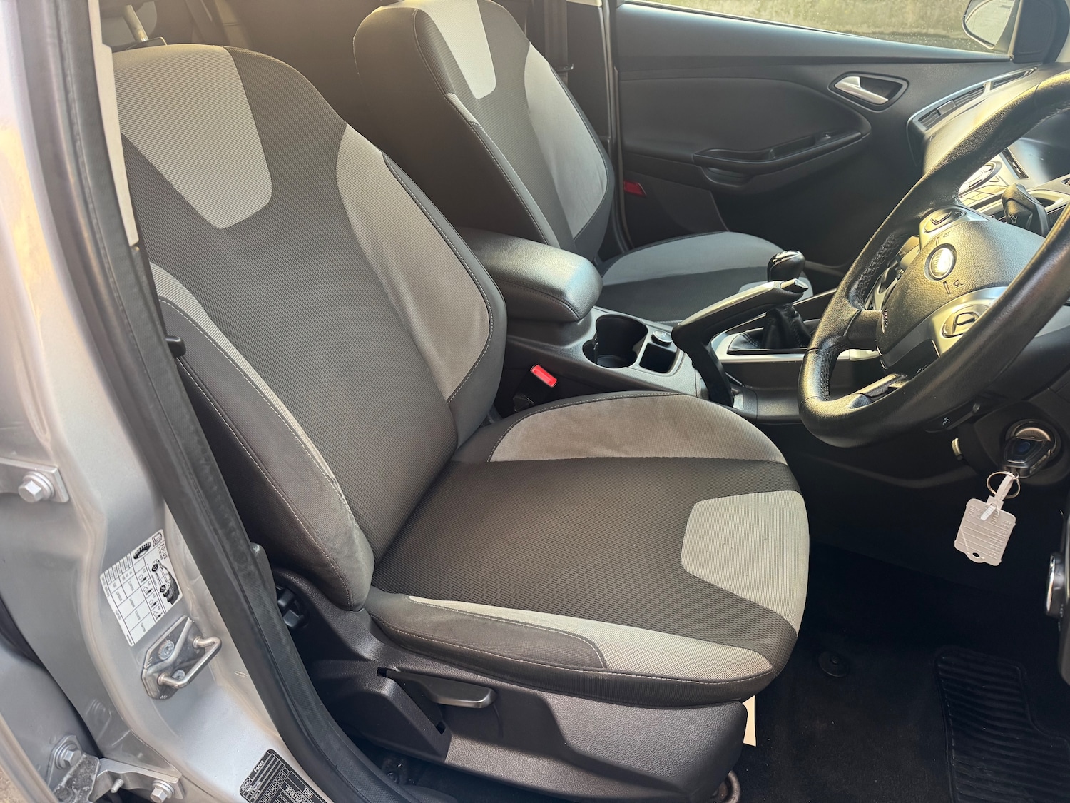 Used Ford Focus 2011 for sale - 76635056: Photo 16