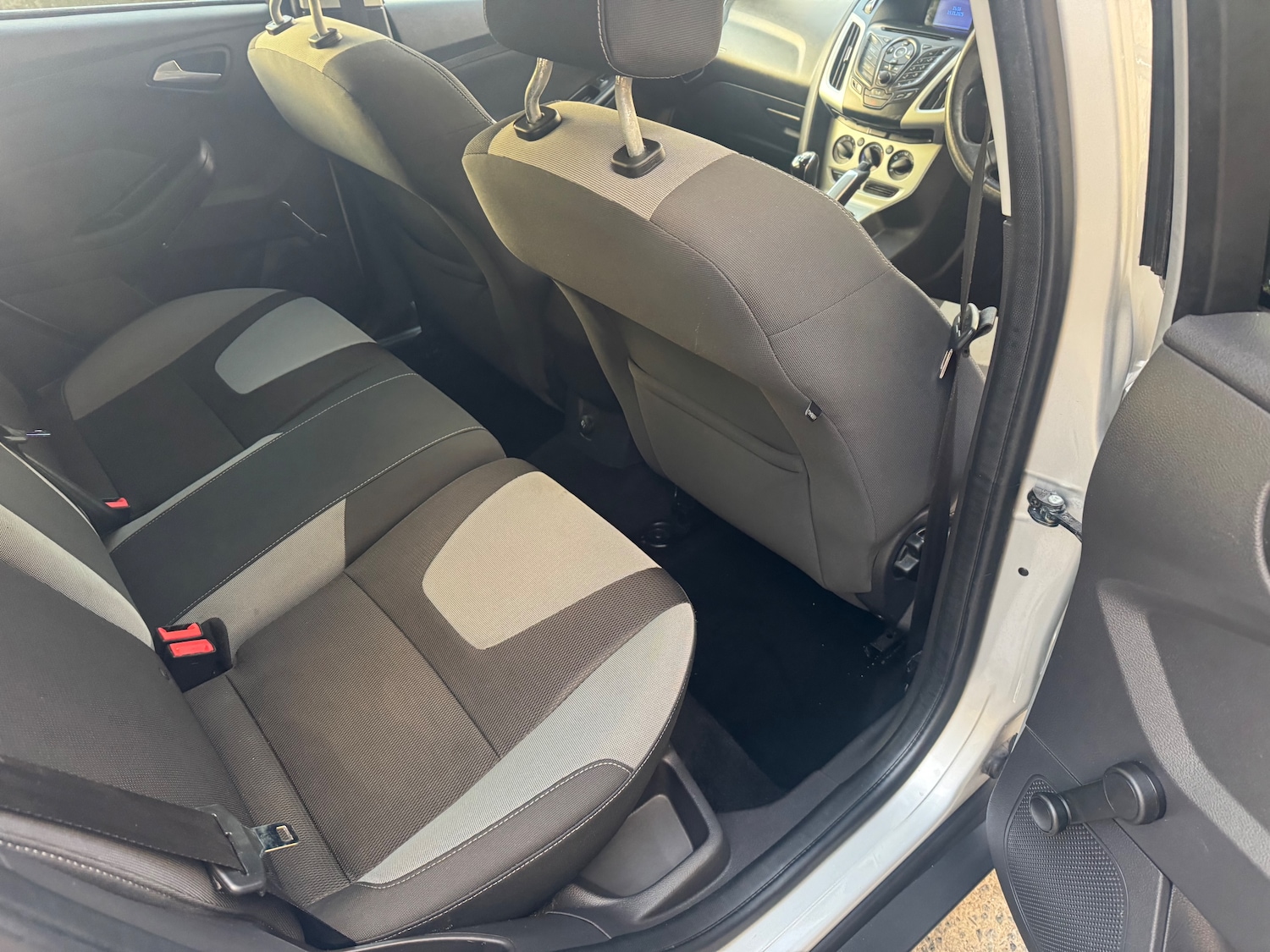 Used Ford Focus 2011 for sale - 76635056: Photo 18