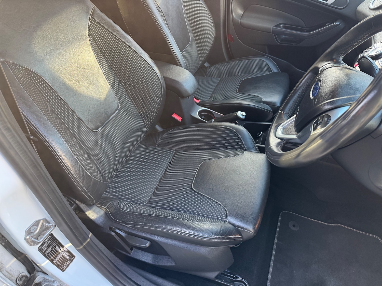 Used Ford Fiesta 2013 for sale - 77139266: Photo 18