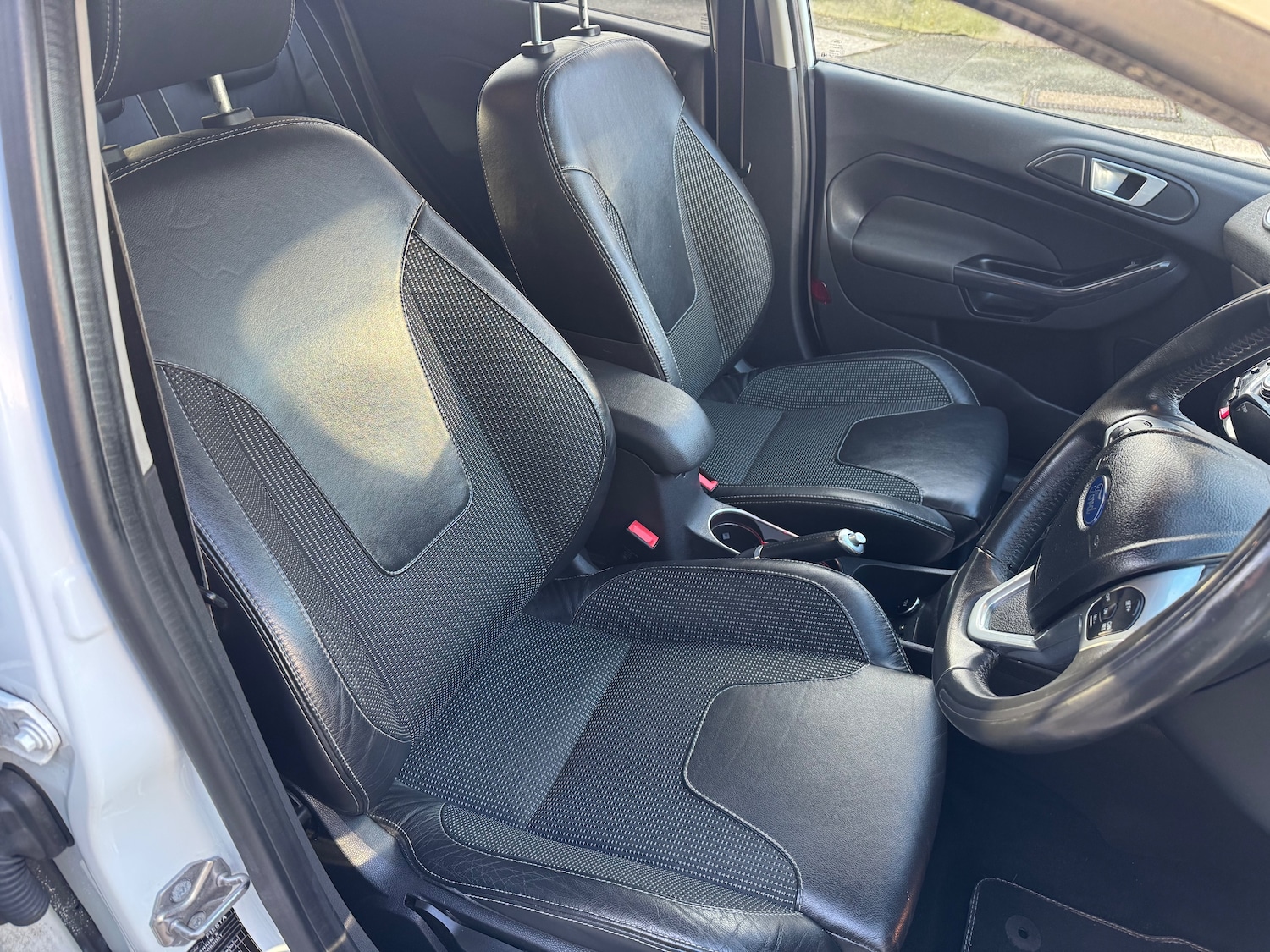 Used Ford Fiesta 2013 for sale - 77139266: Photo 19