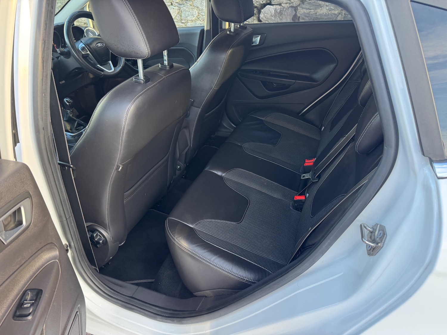 Used Ford Fiesta 2013 for sale - 77139266: Photo 24