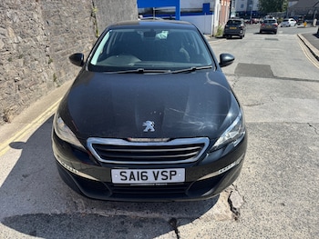 Used Peugeot 308 2016 for sale - 79346675: Photo