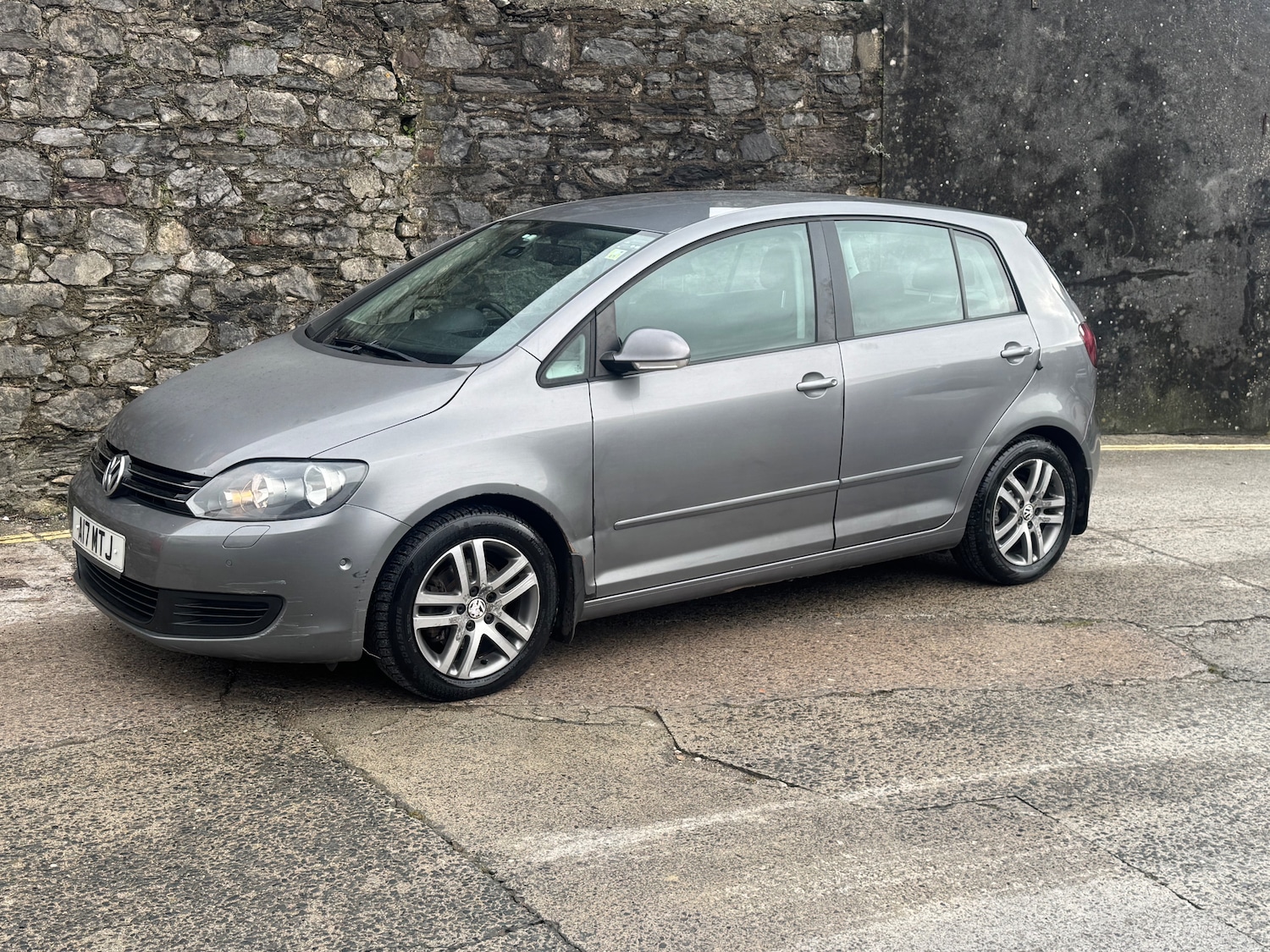 Used Volkswagen Golf Plus 2011 for sale - 77301630: Photo 1