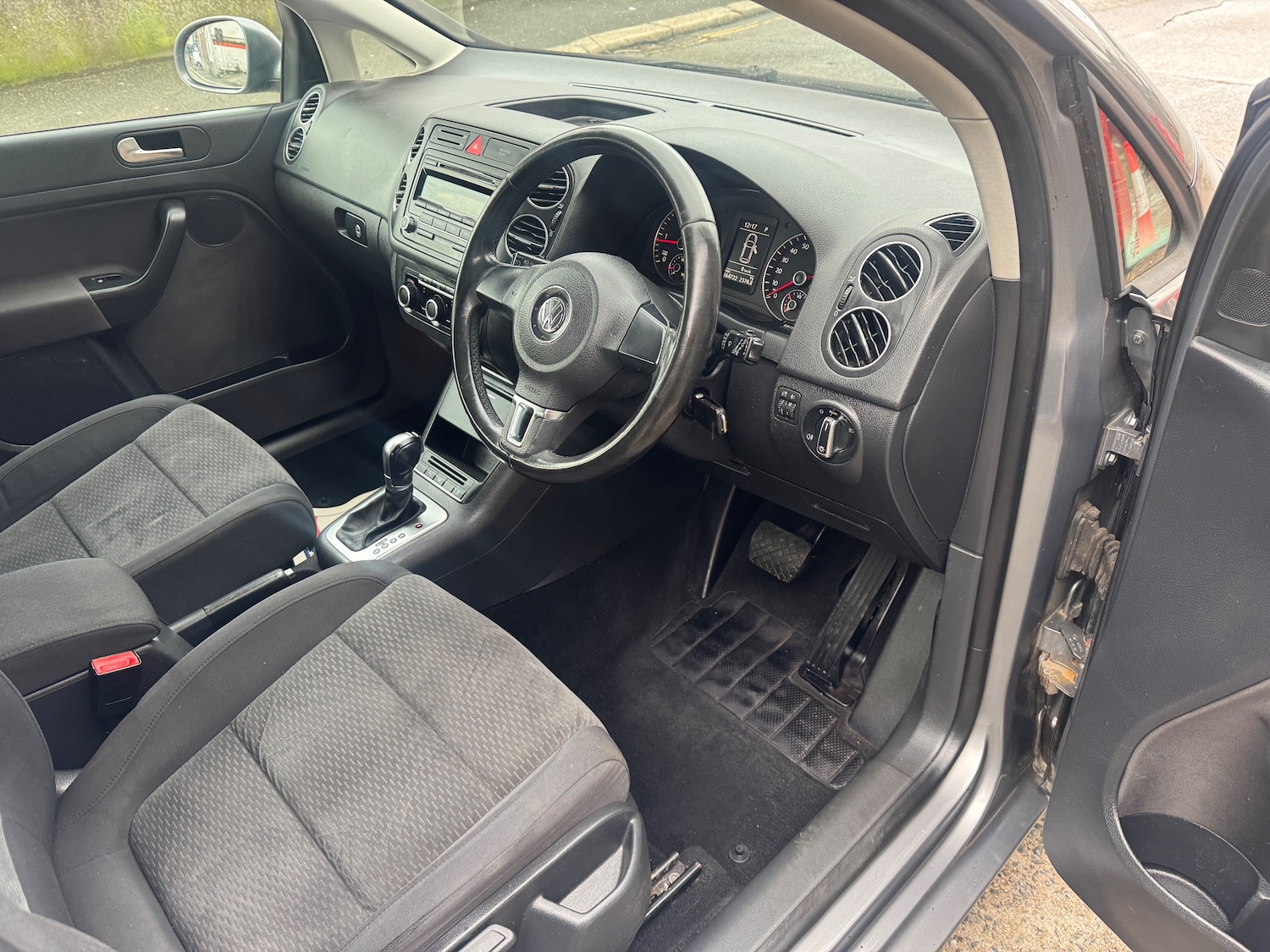 Used Volkswagen Golf Plus 2011 for sale - 77301630: Photo 15