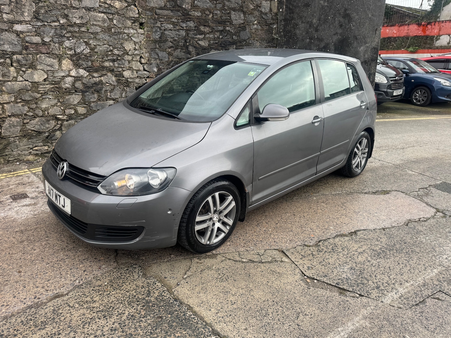 Used Volkswagen Golf Plus 2011 for sale - 77301630: Photo 2